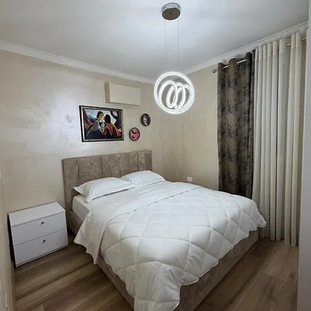 Daire Luxury 2 Near Square 21
