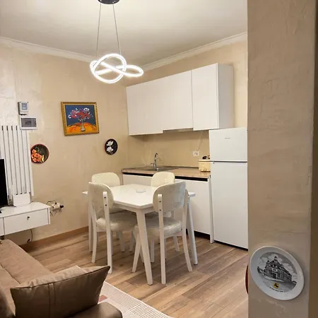 Luxury 2 Near Square 21 Daire Tiran